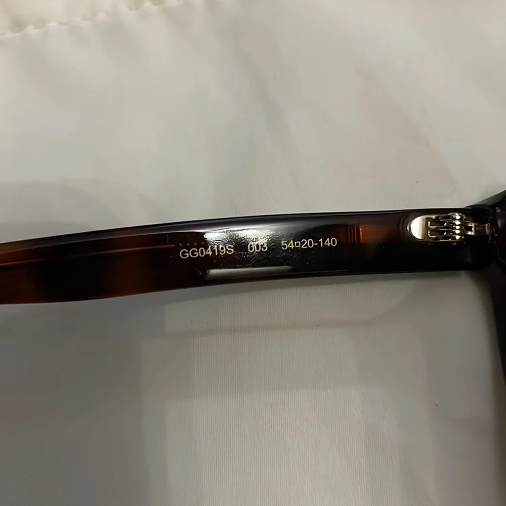 🎉HOST PICK🎉 Gucci Sunglasses